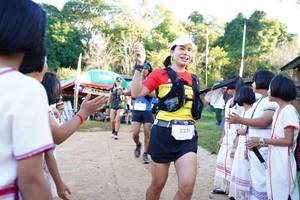 BIB: 2231
                            <button type="button" onclick="openModal(18980002)" class="btn btn-primary btn-sm float-right btn-popup" data-toggle="modal" data-target=".modal-high-quality">
                        <i class="fas fa-shopping-cart"></i> Add to Cart
                    </button>
                                            <button type="button" onclick="isThisMe(18980002, true)" class="btn btn-success btn-sm float-right btn-popup btn-isme hidden" data-toggle="tooltip" data-placement="bottom" title="นี่คือรูปของคุณใช่ไหม คลิกที่นี่เพื่อเอาเข้าอัลบั้ม">
                        <i class="fas fa-plus"></i> Add to album
                    </button>
                    <button type="button" onclick="isThisMe(18980002, false)" class="btn btn-warning btn-sm float-right btn-popup btn-isnotme hidden">
                        <i class="fas fa-ban"></i> Remove from album
                    </button>